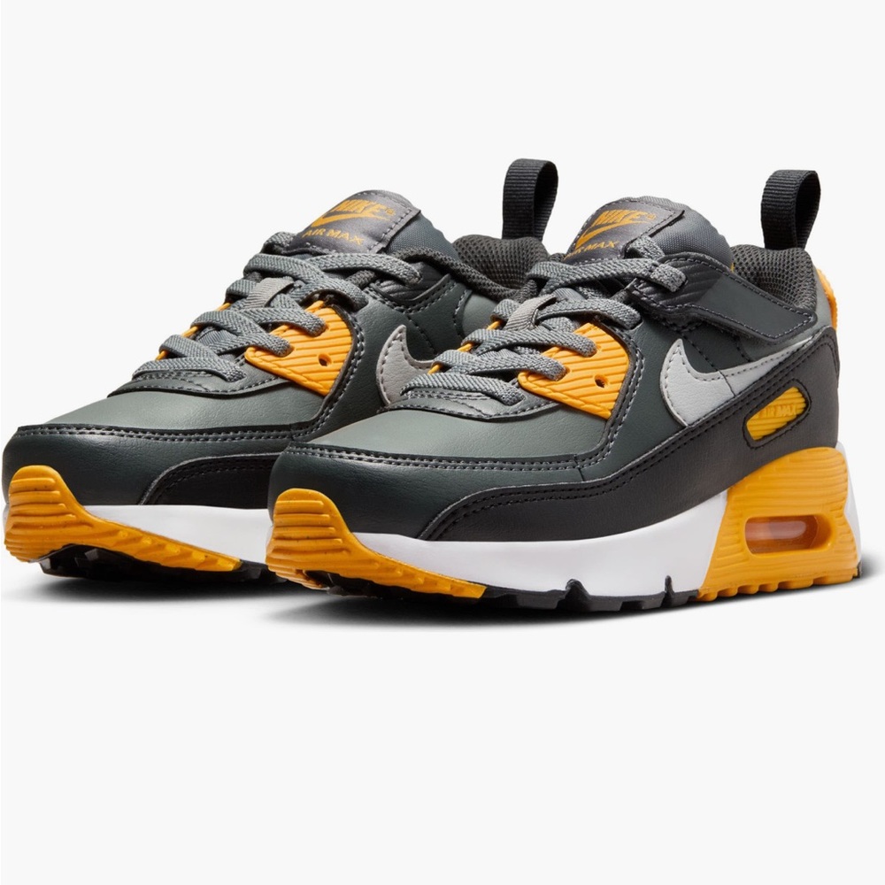 Nike  Air Max 90 EasyOn Black and Orange Kids Size 8C